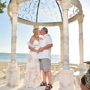 Meet your Posher, Heidi